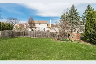 1404 Halifax Drive, Mundelein, IL 60060 - Photo 58