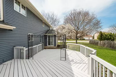 1404 Halifax Drive, Mundelein, IL 60060 - Photo 56