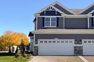 201 Charlestowne Lakes Dr, Saint Charles, IL 60174 - Photo 1
