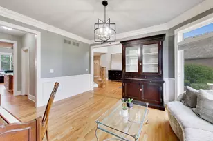 213 Justins Ct, Vernon Hills, IL 60061 - Photo 8