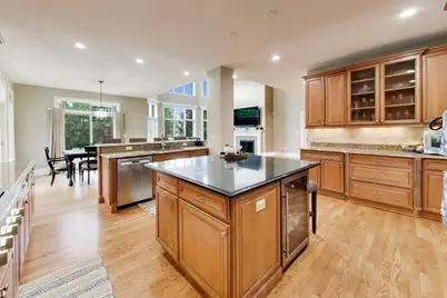 213 Justins Court, Vernon Hills, IL 60061 - Photo 14