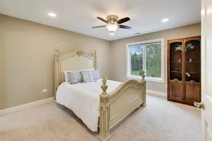 213 Justins Ct, Vernon Hills, IL 60061 - Photo 56