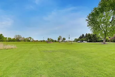 213 Justins Court, Vernon Hills, IL 60061 - Photo 92