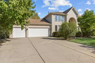 1983 Wilshire Ct, Buffalo Grove, IL 60089 - Photo 1