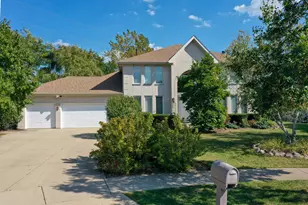 1983 Wilshire Ct, Buffalo Grove, IL 60089 - Photo 2