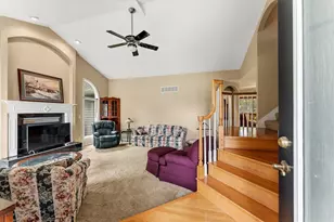 13 Corrine Ct, Monticello, IL 61856 - Photo 4