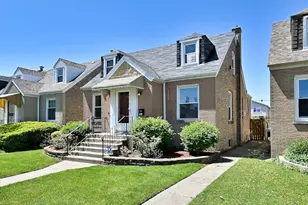 2732 N 72nd Ct, Elmwood Park, IL 60707 - Photo 2