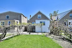 2732 N 72nd Ct, Elmwood Park, IL 60707 - Photo 34