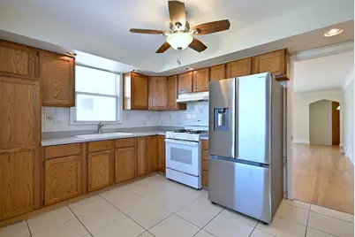 2732 N 72nd Court, Elmwood Park, IL 60707 - Photo 6
