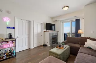 828 W Grace St, Chicago, IL 60613 - Photo 6