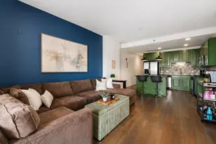 828 W Grace St, Chicago, IL 60613 - Photo 4
