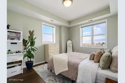 828 W Grace Street #1404, Chicago, IL 60613 - Photo 10