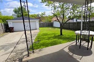 201 Broadway Ave, Chicago Heights, IL 60411 - Photo 32