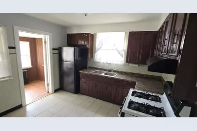 201 Broadway Avenue, Chicago Heights, IL 60411 - Photo 6
