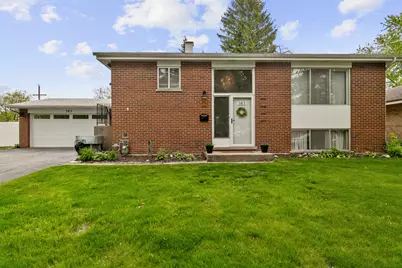 383 Park Avenue, Wheeling, IL 60090 - Photo 1