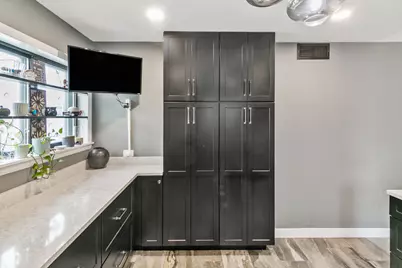 383 Park Avenue, Wheeling, IL 60090 - Photo 6