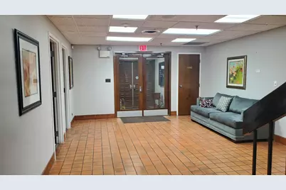 5360 Fargo Avenue, Skokie, IL 60077 - Photo 4