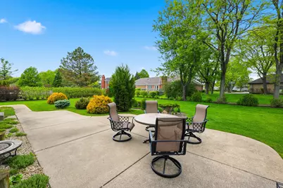 406 Woodview Drive, Prospect Heights, IL 60070 - Photo 36