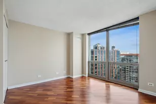 195 N Harbor Dr, Chicago, IL 60601 - Photo 8