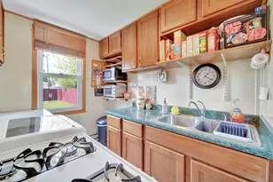 [Address not provided], Burbank, IL 60459 - Photo 8