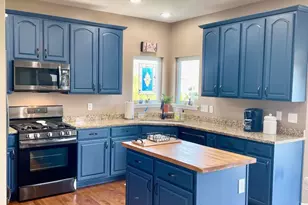 1150 Bailey Rd, Sycamore, IL 60178 - Photo 8