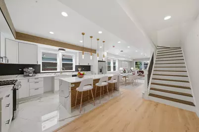 939 N Harding Avenue, Chicago, IL 60651 - Photo 10