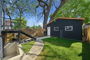939 N Harding Ave, Chicago, IL 60651 - Photo 26