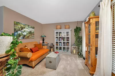 1622 Holiday Dr, Lake Holiday, IL 60548 - Photo 4