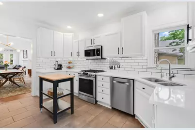 2323 Grey Avenue, Evanston, IL 60201 - Photo 10
