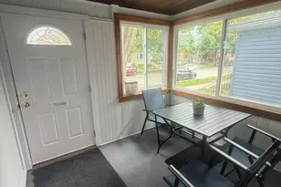 5364 N Latrobe Ave, Chicago, IL 60630 - Photo 2