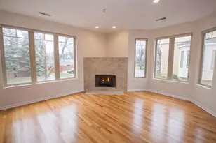 8900 31st St, Brookfield, IL 60513 - Photo 2