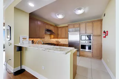 600 N Lake Shore Drive #3011, Chicago, IL 60611 - Photo 14