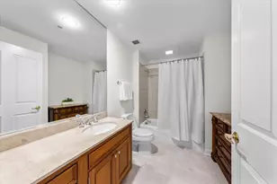 445 E North Water St, Chicago, IL 60611 - Photo 38