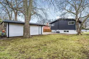 8429 Mason Ave, Morton Grove, IL 60053 - Photo 2