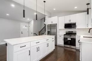 8429 Mason Ave, Morton Grove, IL 60053 - Photo 8