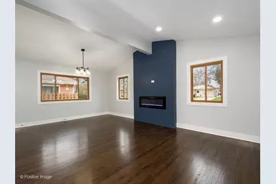 8429 Mason Avenue, Morton Grove, IL 60053 - Photo 6