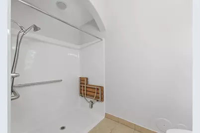 1002 2nd Street Court #NA, Moline, IL 61265 - Photo 18