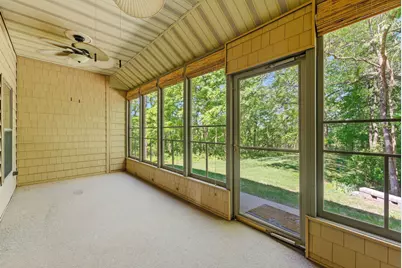 1002 2nd Street Court #NA, Moline, IL 61265 - Photo 12
