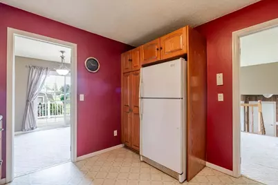 907 S Quincy Street, Clifton, IL 61727 - Photo 12