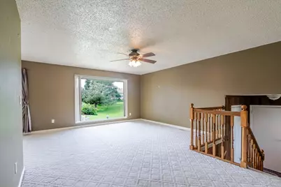 907 S Quincy Street, Clifton, IL 61727 - Photo 6