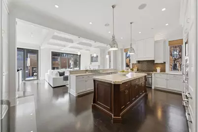 2658 N Mildred Avenue, Chicago, IL 60614 - Photo 12