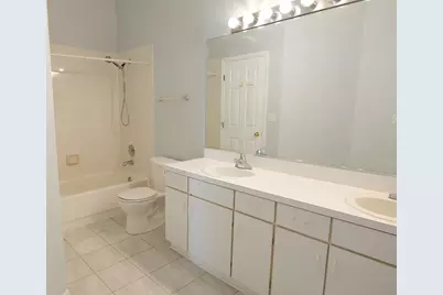 122 Kennebunk Court, Glendale Heights, IL 60139 - Photo 18
