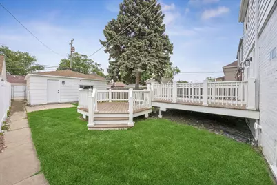 10527 S Albany Avenue, Chicago, IL 60655 - Photo 4