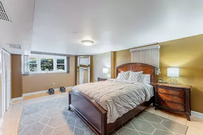 5615 W Henderson Street, Chicago, IL 60634 - Photo 20