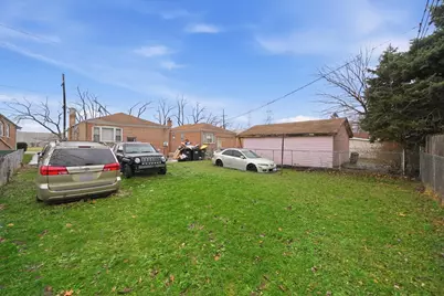 13921 S Stewart Avenue, Riverdale, IL 60827 - Photo 16