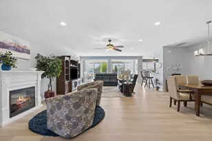 1315 Illinois Ct, Shorewood, IL 60404 - Photo 4