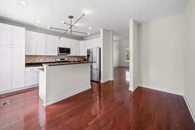 2021 Dauntless Drive, Glenview, IL 60026 - Photo 8