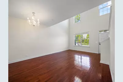 2021 Dauntless Drive, Glenview, IL 60026 - Photo 6