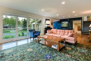 629 W Elm St, Wheaton, IL 60189 - Photo 6