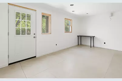 618 Barron Boulevard, Grayslake, IL 60030 - Photo 4
